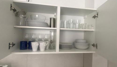 Zentral gelegene schöne Wohnung in Bremen Mitte, neu renoviert, direkte Nähe zum Klinikum im Viertel , Balkon - Foto 3