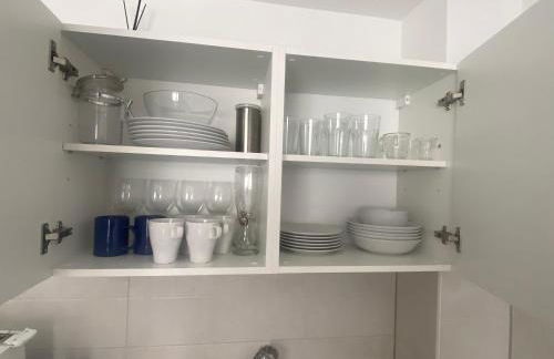 Zentral gelegene schöne Wohnung in Bremen Mitte, neu renoviert, direkte Nähe zum Klinikum im Viertel , Balkon - Foto 3