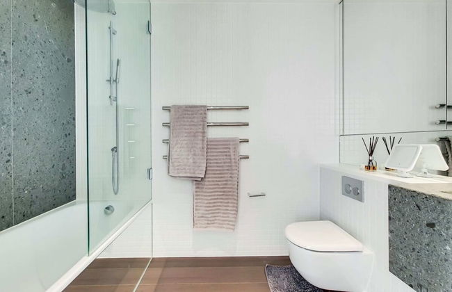 Ravishing 1BD Flat - 2 Minute Walk From the O2! - Photo 6