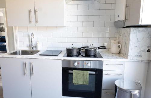 Chalkwell Aparthotel Short & Long Stays Welcome, Leisure , Relocation , Business Stays , Contractors - Photo 19