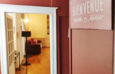 2 chambres 88m2 Extra centre historique Cahors vaste appartement convivial et cosy - Photo 8