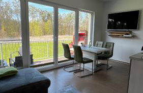 nagelneue Fewo mit Waldblick 10min zur See Igelring21og - Foto 6