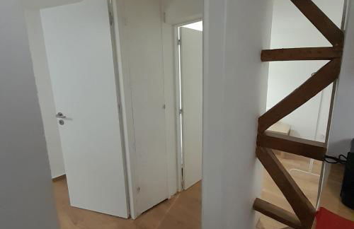 Chiado Carmo Sunny Lodge - Photo 25