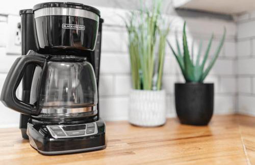 Historic Victorian Gem in UT Downtown Free Parking - Foto 21