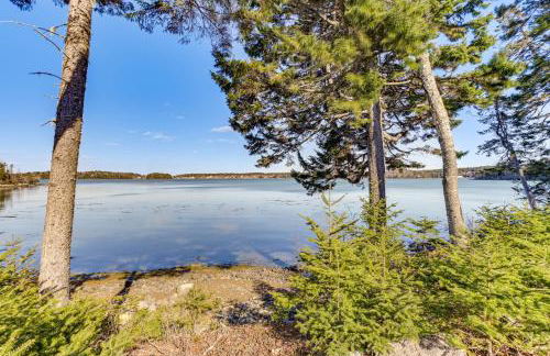 Chic Addison Home with Fire Pit on 8 Private Acres! - Photo 29