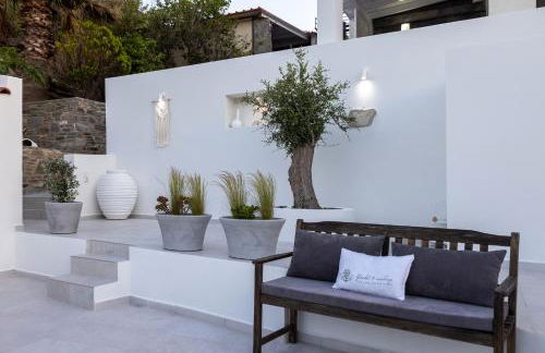 Restia Seaside Apartment II, 50m from Megas Gialos Beach - Foto 13