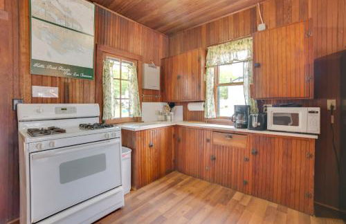 Lake Huron Access! Cabin 1 on Les Cheneaux Islands - Photo 8