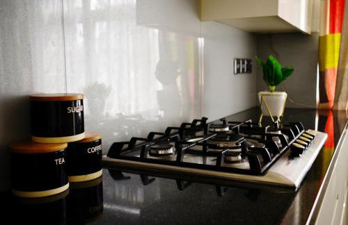 29EW Dreams Unlimited Serviced Accommodation- Staines - Heathrow - Foto 35