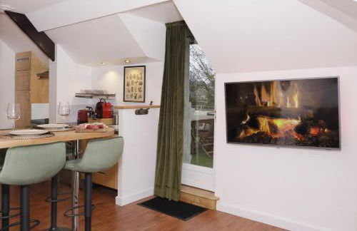 ROOFTOP - COSY FLAT Centre Senlis - Foto 8