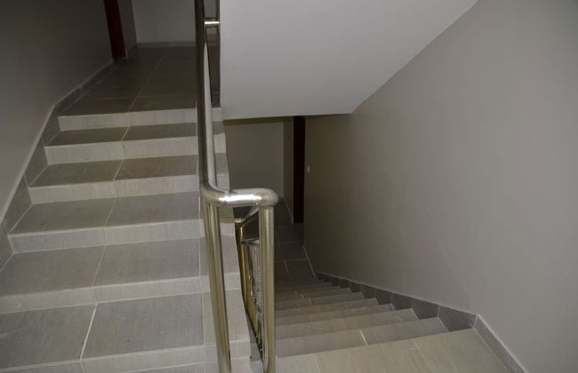 Hope's Apartments - Photo 2