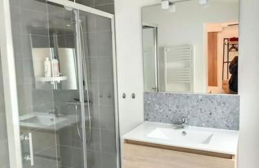 Maison proche centre ville clim jardin wifi 8 personnes - Foto 6