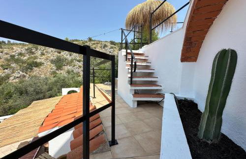 Beautiful villa with pool and stunning view - Foto 32