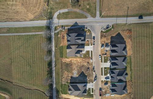 Modern & upscale home near Derby - Foto 48