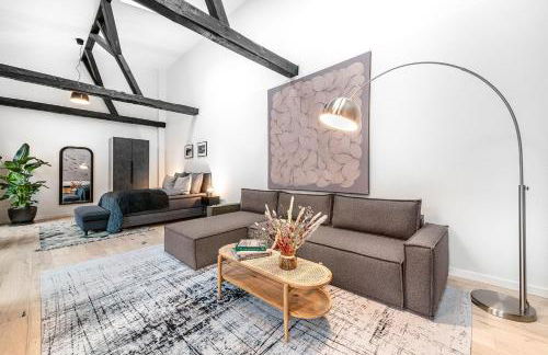 Mitte Loft group & family friendly, 150m2, 2BRs, 2Bathrooms, living & dinning room , 4 - 8 Guests - Foto 3