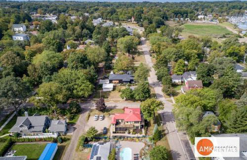 Lake Life Getaway - Condo near downtown! - Foto 36