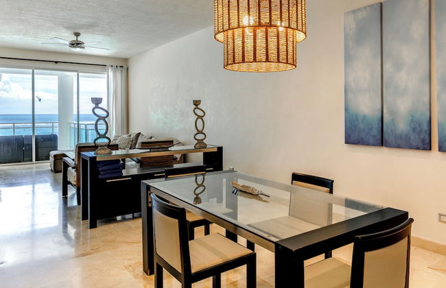 Watermark Luxury Oceanfront All Suite Hotel - Foto 12