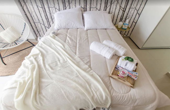 Modern 1 BR Apartment - Photo 5