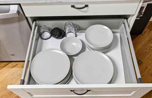 Cozy 1st-Floor Flat 2BR Backyard Free Parking - Foto 10