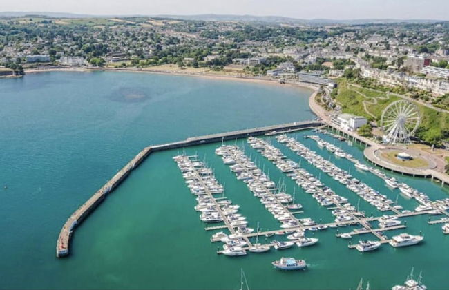 Lovely Apartment Sleeps 6 Singles in Torquay - Foto 24