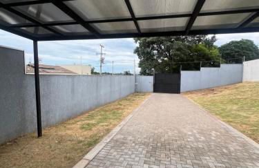 Sobrado confortavel e central - Foto 30