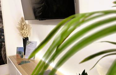 ELIOS LIVING - Parcheggio Privato, Vicino al centro, 200m dal Mare - Photo 46