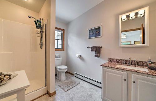 Spacious Lakefront Home with Sunroom and Bar! - Photo 20