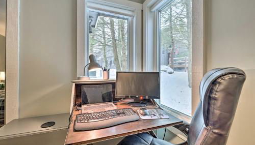 Less Than 1 Mi to Jack Frost Lake Harmony Townhome! - Foto 2