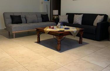 Lanari Valley House - Photo 2