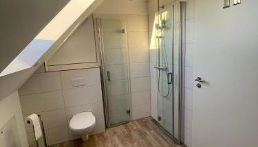 Ferienhaus Helfert Fewo DG mit Terrasse - Foto 5, Shower