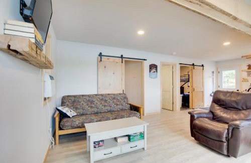 Private Dock and Rowboat! Cabin on Bearskin Lake - Foto 4