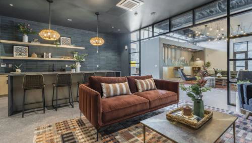 LUX Studio King Bed Free Parking PITT CMU - Foto 3