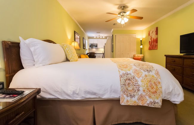 Tropical Beach Resorts - Photo 4