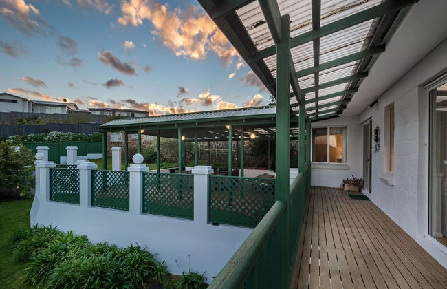 Serpentine Rose - Photo 22