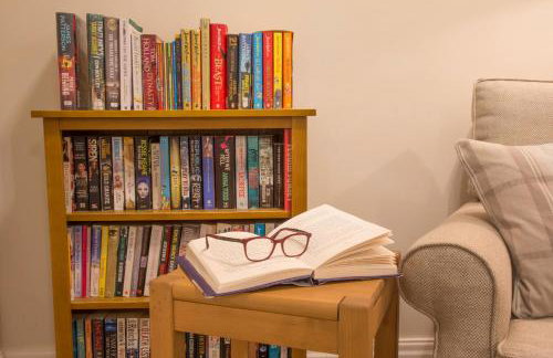 Honeybee Cottage - Photo 11