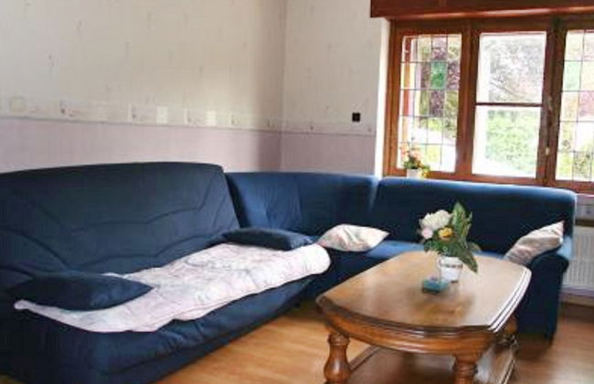 3 bedroom House in Vielsalm with garden - Photo 2