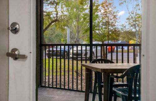 2 MI to USF Pet Friendly & Budget Friendly - Foto 25