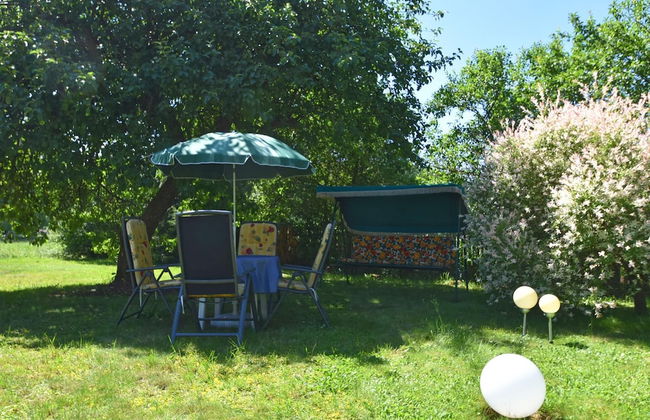 Sophisticated Holiday Home With Garden - Foto 17