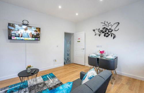 *16*b* setup for your most amazing & relaxed stay + Free Parking + Free Fast WiFi * - Foto 18