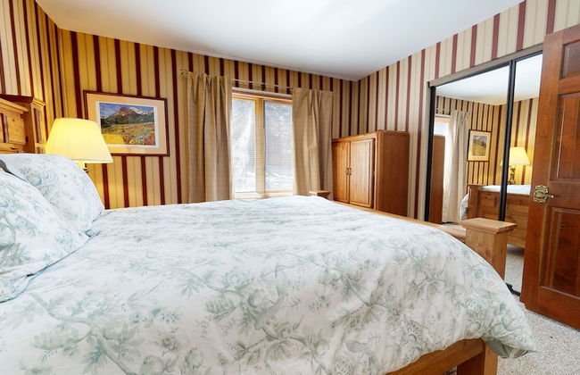 Winterset Woodland - Near Hike & Bike Trails! - Foto 9