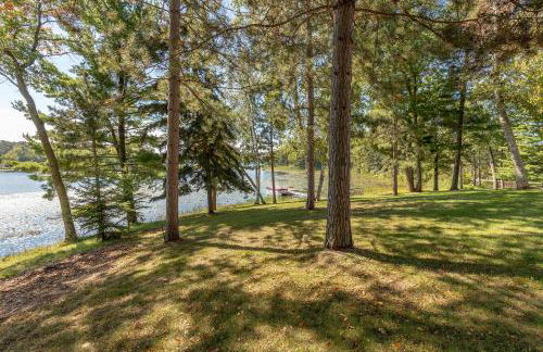 Whitefish Lake Home with Heated Indoor Pool - Foto 30