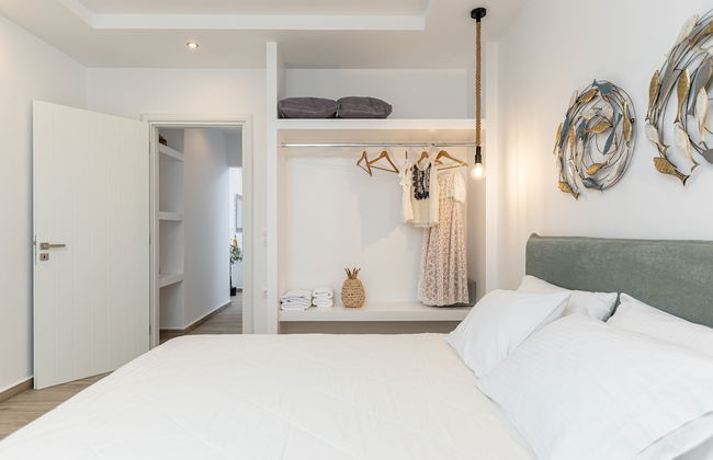 Sun Beach Hotel - Photo 36