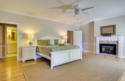 Waterfront Cambridge Gem with Hot Tub, Pool and Dock! - Foto 22