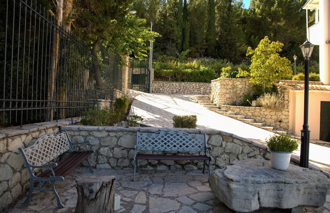 Estate Dafnopanagia - Photo 60