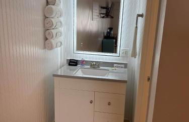 Newly Remodeled Deluxe King Suite - Foto 7