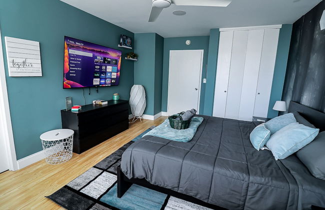 Perfect DTWN Condo with King beds - Foto 18