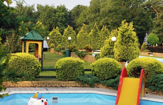 Villa in Parc de Kievit With Garden & Fireplace - Photo 16