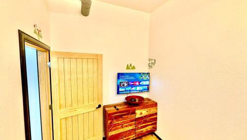 The Upstairs Escape - Foto 5