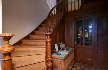 Das alte Herrenhaus auf dem Bio-Bauernhof - Foto 6