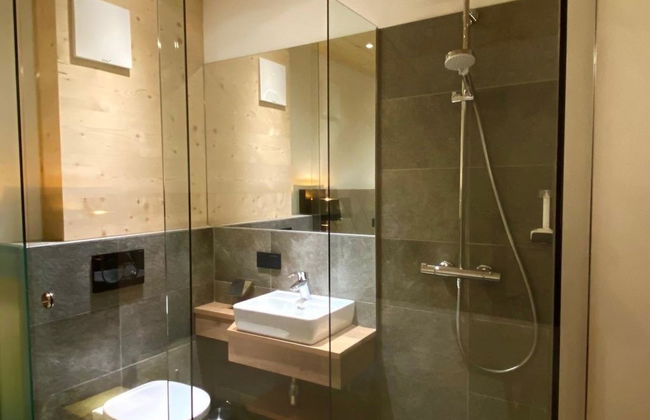 Premium mit Sauna & Außenbadewanne - Foto 6