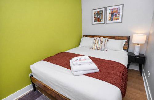 Modern 3BR Chicago Downtown Apartment Near Loyola University & Lakefront - Photo 7